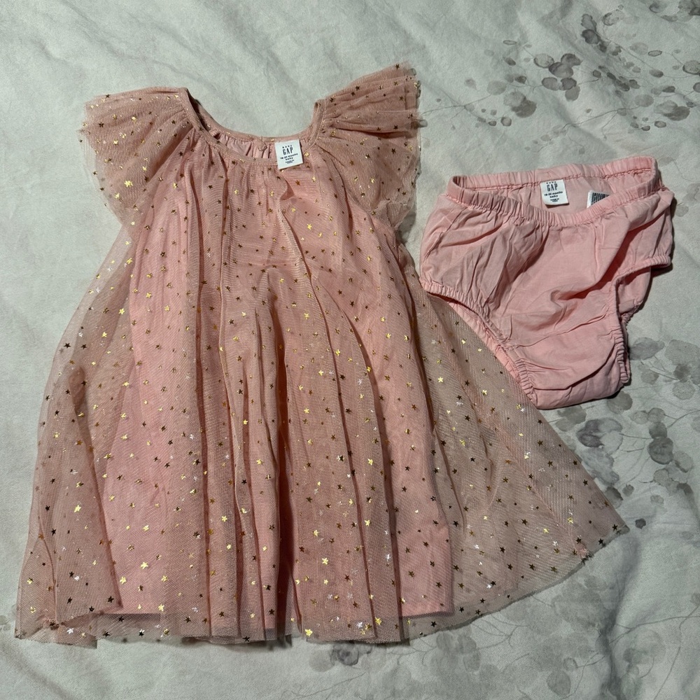 Like new Baby Gap Tulle Pink with Gold Stars Birthday Dress Toddler 18-24 mo